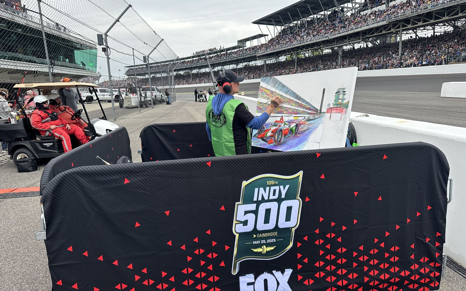 Frenchy painting live at the Indy 500